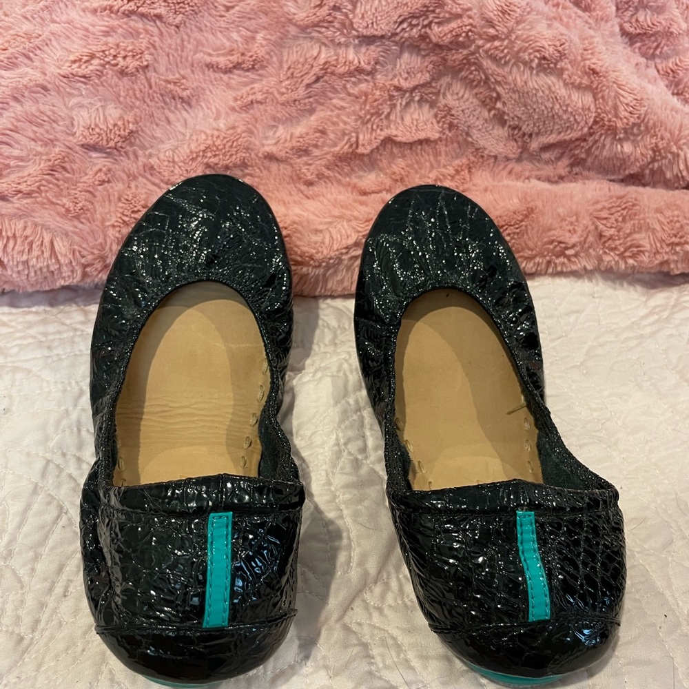Obsidian Black Tieks